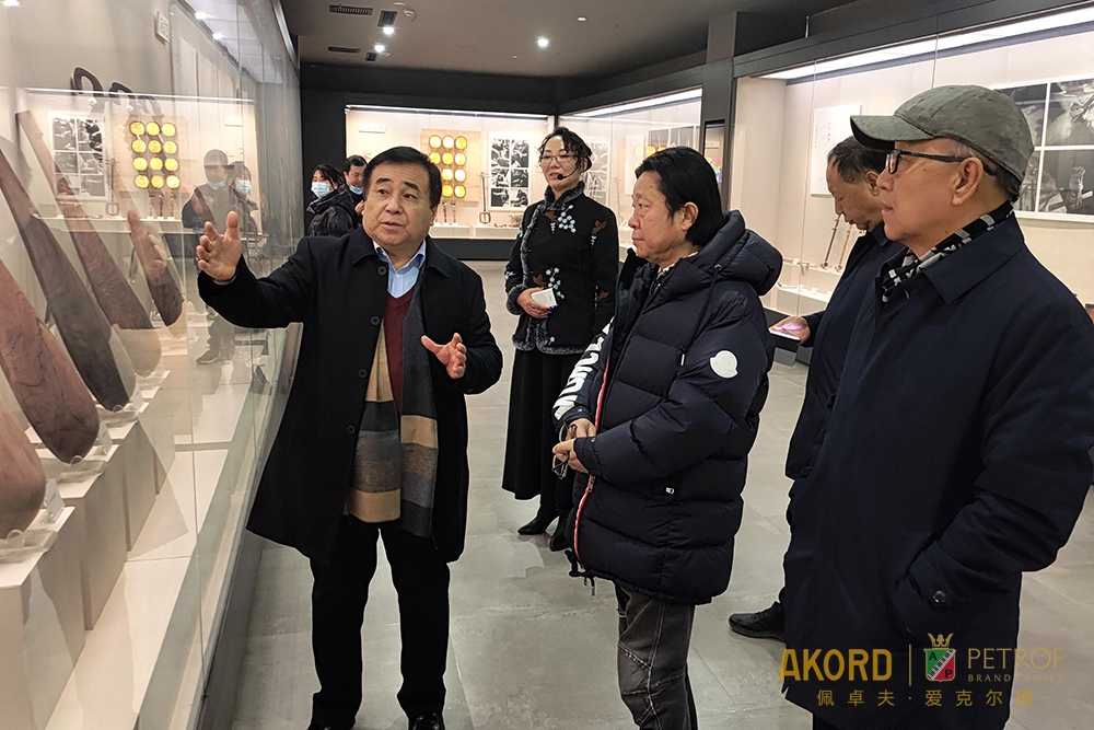 1-22010QG24LB.jpg 1-22010QG24LB.jpg